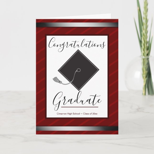 Carte Félicitations Graduate Mortarboard et Script (Devant)