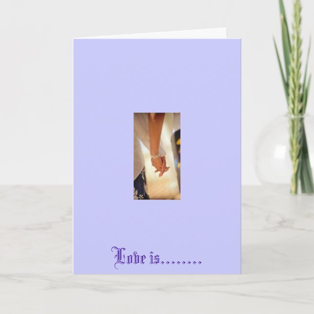 Carte femmes se tenant la main, l'amour est......... (Devant)