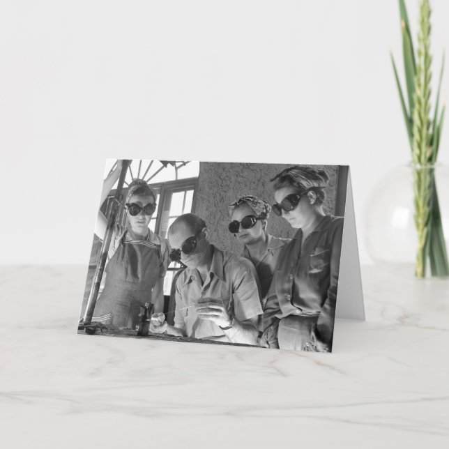Carte Femmes soudeuses en 2ÈME GUERRE MONDIALE, années 1 (Devant)
