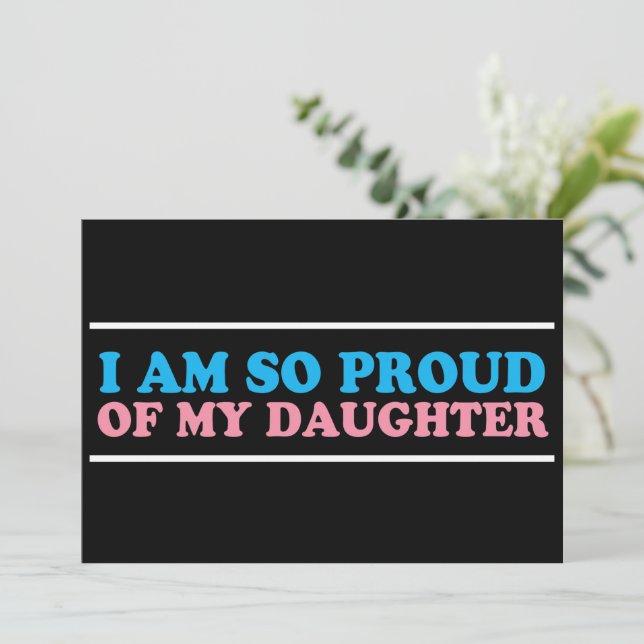 Carte Fier de ma fille transgenre Maman Papa Parent (Debout devant)