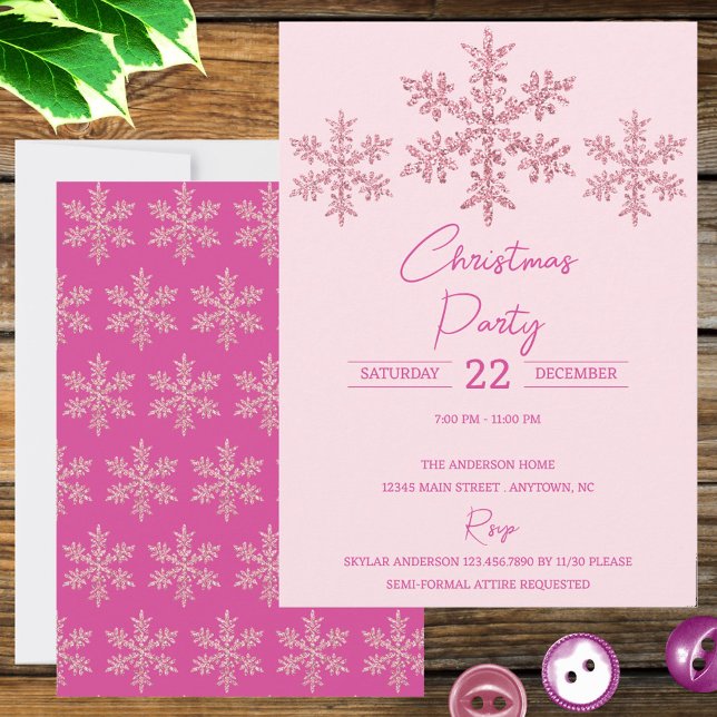 Carte Flamme rose Snowflake Élégant Noël festif (Planning the perfect Christmas party? These pink snowflake holiday invitations make a statement)