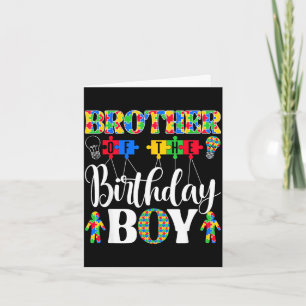 Carte Frère du garçon qui fête son anniversaire sensibil