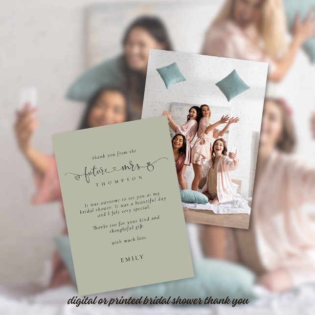 Carte Futur Mme Light Sage Photo Fête des mariées Merci (Front and back view, available digitally or printed. Add your photo on back for a memorable keepsake)