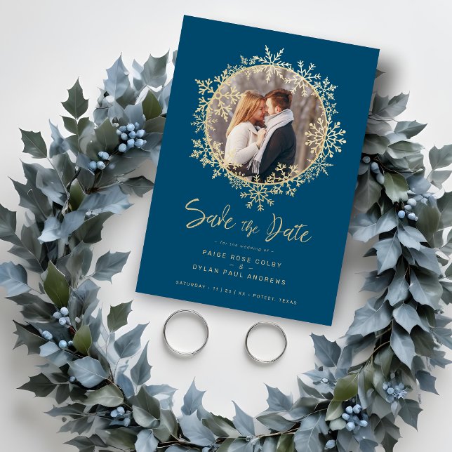 Carte Gold Snowflakes Wedding Engagement Round Photo (Lovely Gold Snowflakes Wreath Photo Frame Wedding Save the Dates Cards.)