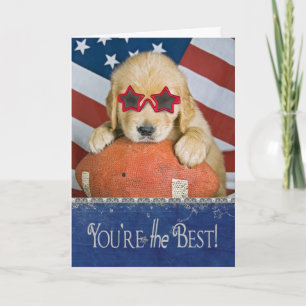 Carte golden retriever d'anniversaire sur le football