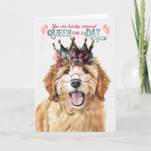 Carte Goldendoodle Dog Queen pour une journée d'annivers