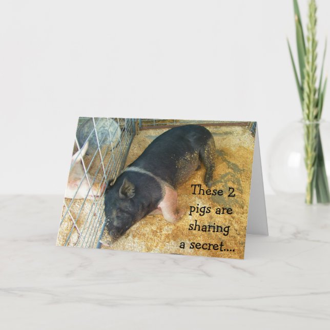 CARTE GOSSIPING PIGS ANNIVERSAIRE SALUÉ (Devant)