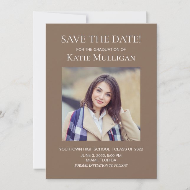 Carte Graduation Brown 2 Photo Save Date Class 2022 (Devant)