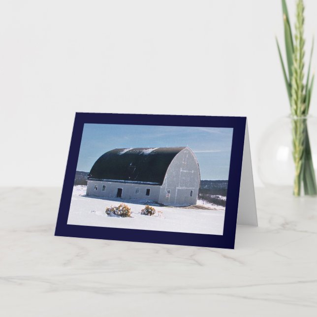 Carte Grange avec le toit incurvé dans la neige (Devant)