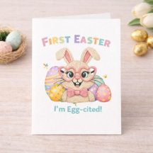 Joli bébé, son premier lapin surexcité de Pâques