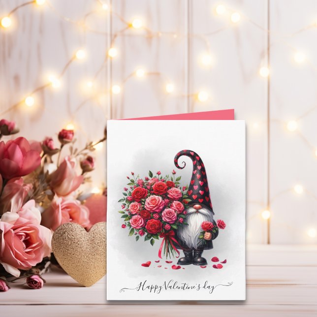 Carte Jour de Valentines aux Roses Rouges (Cute Black Gnome With Red Roses Valentines day Card)