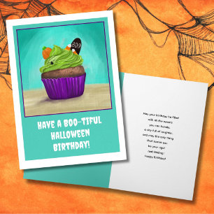 Carte Joyeux anniversaire avec un cupcake d'Halloween