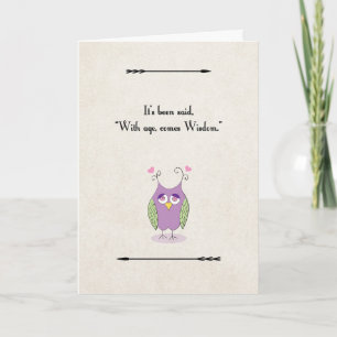 Carte Joyeux hibou d'anniversaire avec l'âge vient la sa
