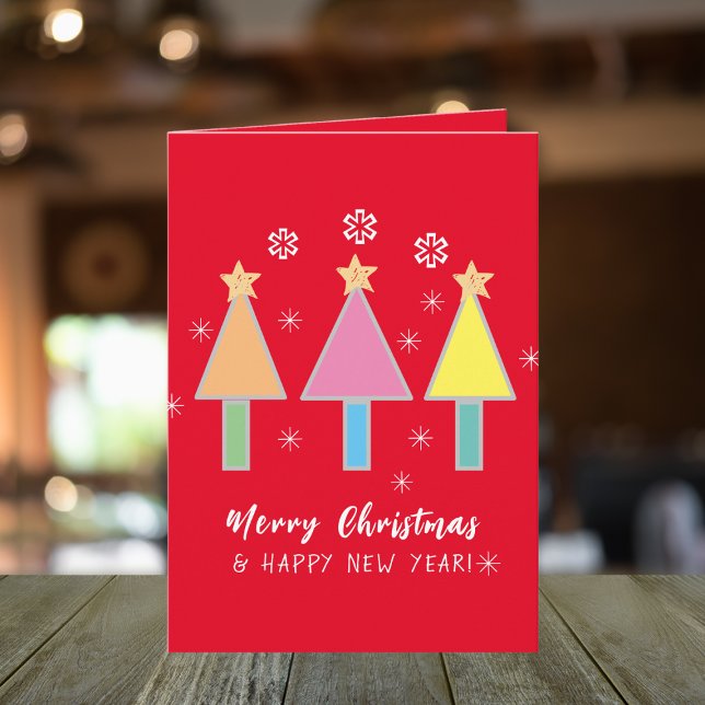Carte Joyeux Noël Amusants Art Nom de famille Cool Noël (Bright & cheerful 3 little trees Merry Christmas and Happy New Year card.)