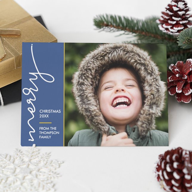 Carte Joyeux Noël bleu moderne Photo (Merry Blue Christmas Photo Card.)