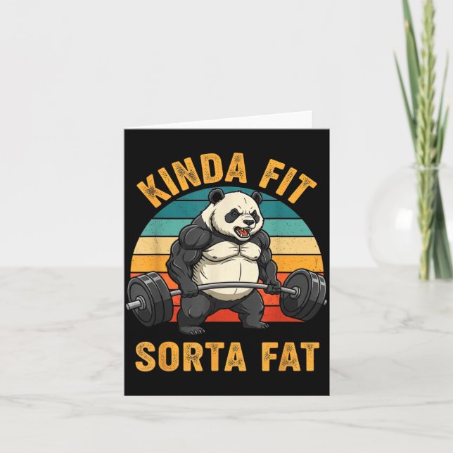 Carte Kinda Fit Sorta Fat Funny Gym Panda Weightlifting  (Devant)