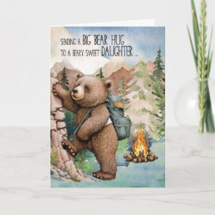 Carte La fille Big Bear se tient debout au camp d'été
