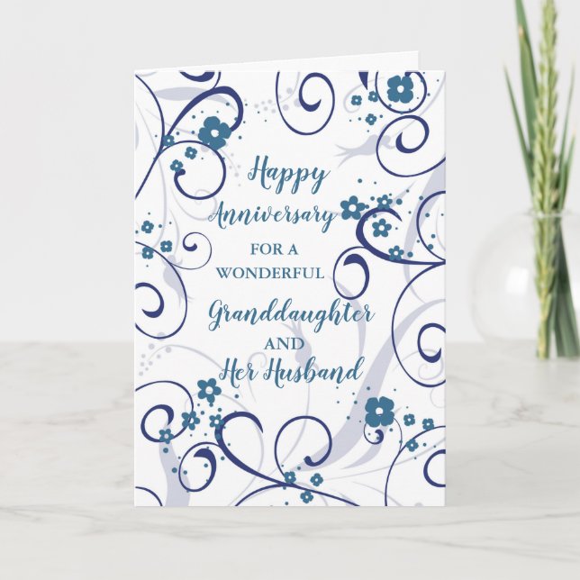 Carte La petite-fille moderne et son anniversaire de mar (Devant)