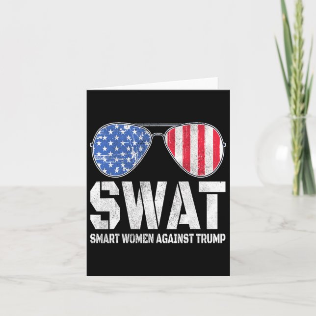 Carte Les femmes intelligentes contre Trump drôle Anti-T (Devant)