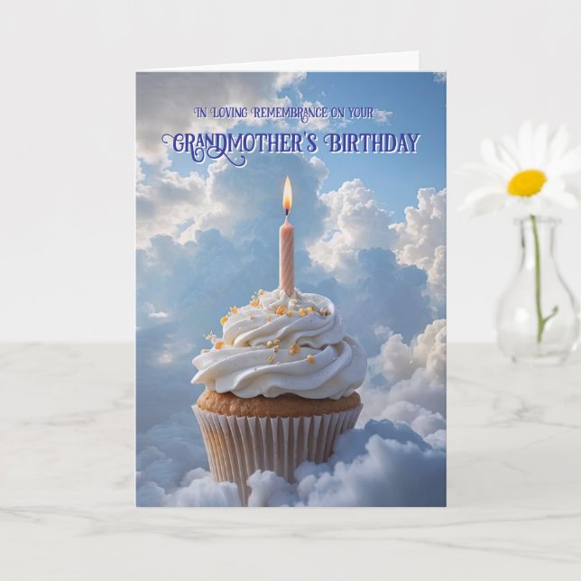 Carte Les nuages célestes d'anniversaire de la grand-mèr (Petite plante)