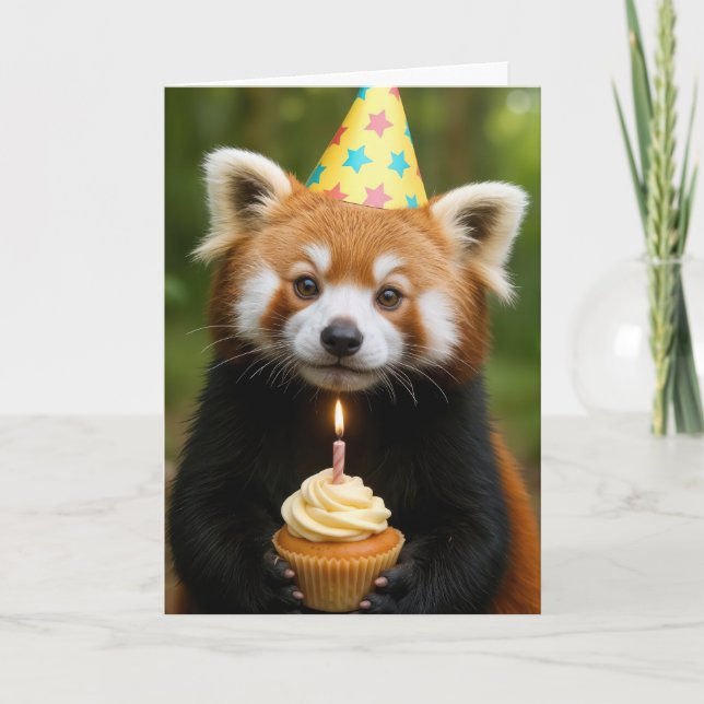 Carte L'ours rouge Panda tient un gâteau d'anniversaire (Devant)