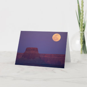 Carte Lune se levant au-dessus de Tower Butte, Arizona
