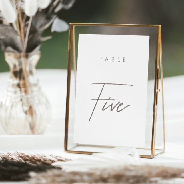 Carte Mariage de calligraphie moderne simple Numéro de t (Elegant Budget Calligraphy Wedding Table Number)