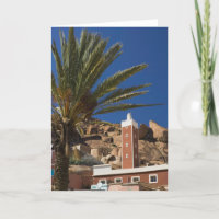 MAROC, Anti Atlas, TAFRAOUTE Zone : ADAI, rouge