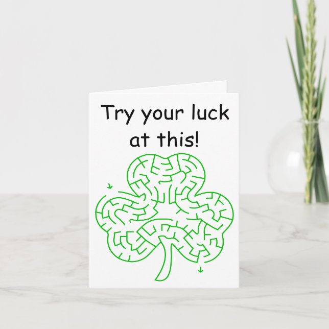 Carte Maze shamrock pour enfants St Patrick's Day (Devant)