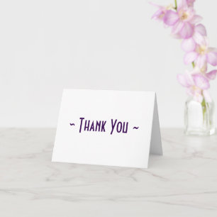 Carte Merci plié violet et blanc à base de texte