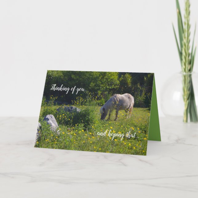 Carte Mignonne poney, cheval, vert nature, pensant à vou (Devant)