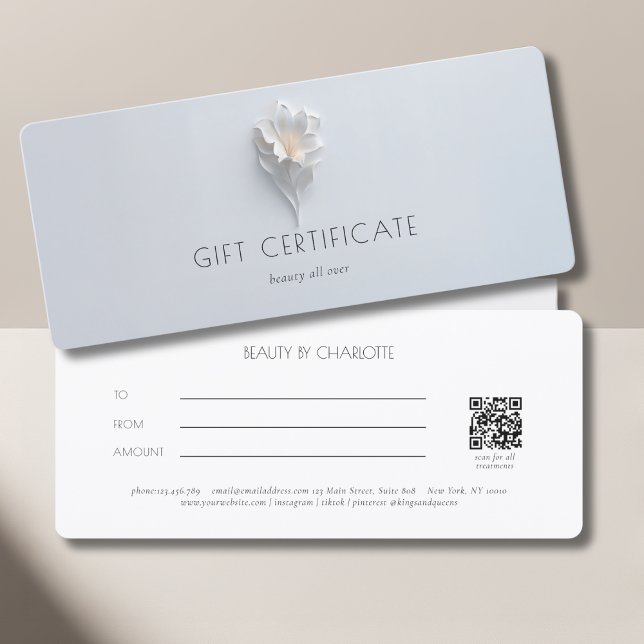 Carte Minimalist Floral White Salon QR Code Gift Card (Minimalist Floral White Salon QR Code Gift Card)