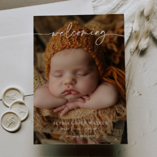 Carte Minimalist Formal Welcoming Baby Announcement card