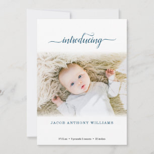 Carte moderne simple de faire-part de naissance de