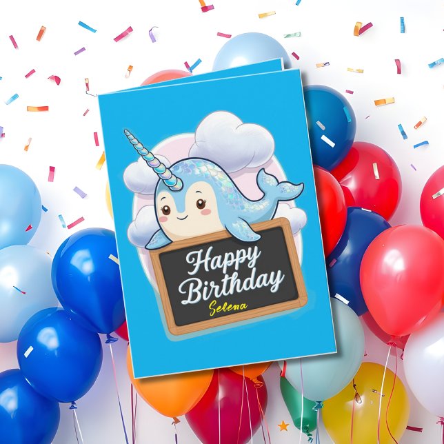 Carte Narwhal tenant joyeux tableau de bord d'anniversai (Créateur téléchargé)