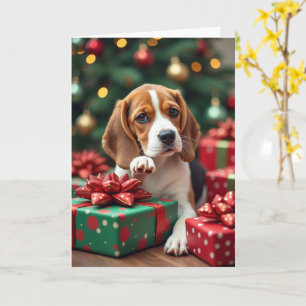 Carte Peinture de Noël : un Beagle emballant des cadeaux