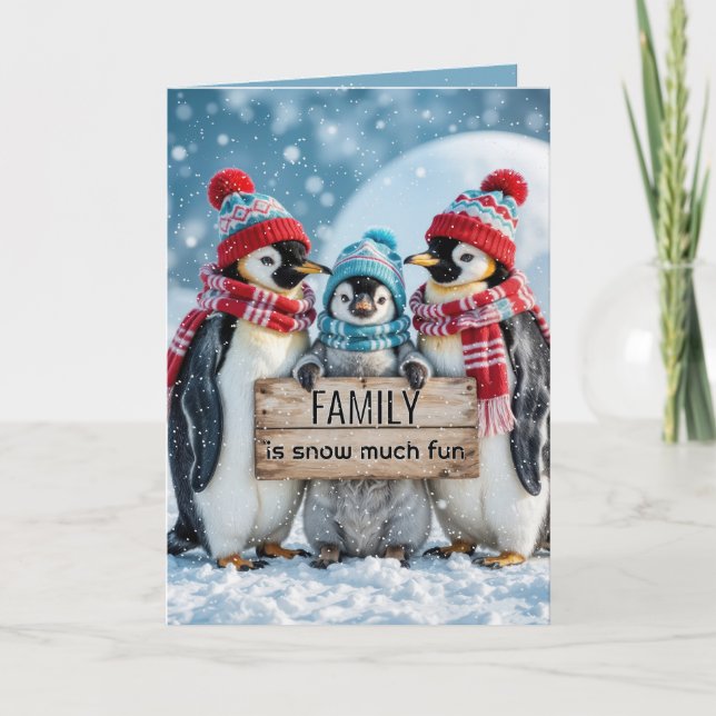 Carte Penguins de famille de Noël avec un panneau en boi (Devant)
