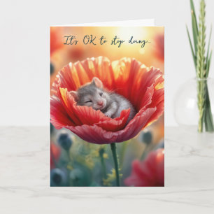 Carte Penser à vous Souris Nichée dans un coquelicot rou