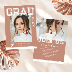 Carte Photo Graduation Party Élégant Script moderne