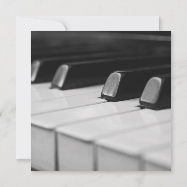 Carte Piano macro closeuse (Devant)