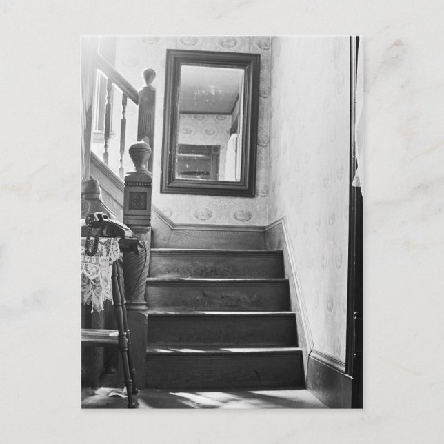 Carte Postale : 22 Escaliers (Devant)