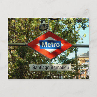 Carte Postale Acceso al metro en Santiago Bernabeu, Madrid