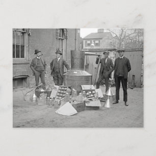 Carte Postale Agents d'interdiction avec la lune Toujours, 1922
