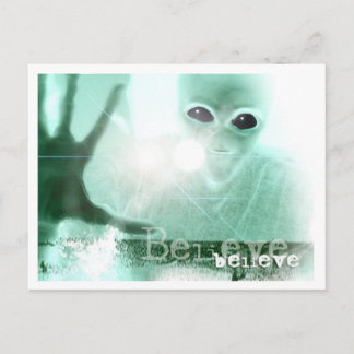 CARTE POSTALE ALIEN CROIRE POSTCARD