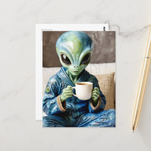Carte Postale Alien en PJ bleu avec café