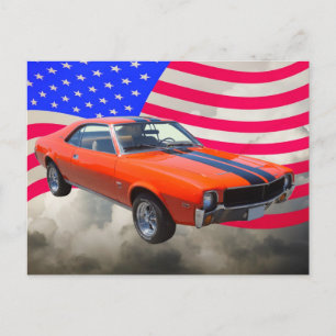 Carte Postale AMC Javlin Voiture Avec Drapeau Américain