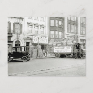 Carte Postale Ancien magasin de pneus, années 1920