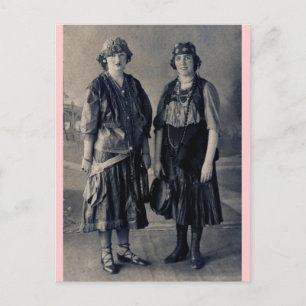 Carte Postale Antique des années 1920 Femmes en costumes tzigane