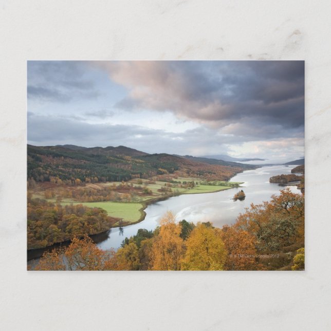 Carte Postale Arbres d'automne et Loch Faskally, Pitlochry (Devant)