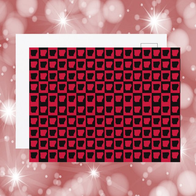 Carte Postale Arkansas Motif rouge et noir (A postcard featuring a pop art pattern of the state of Arkansas in red and black.)